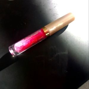 New Stila stay all day liquid lipstick. .05
